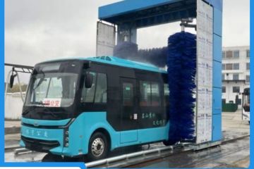 公交站場龍門架洗車機(jī)哪家實(shí)惠[隆茂鑫晟]